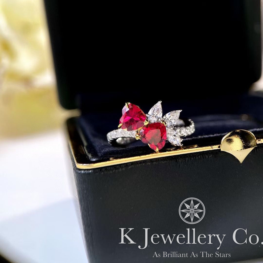 Duel Heart red corundum heart-shaped ring