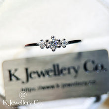 將圖片載入圖庫檢視器 Moissanite Classic 0.26ct Ring 莫桑石小清新26分戒指
