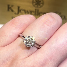 Load the video into the gallery viewer and play, Moissanite Six Claws Classic Ring

