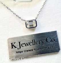 Load image into gallery viewer Moissanite Emerald Cut Necklace Moissanite Emerald Cut 1 Card Necklace
