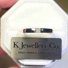 將影片載入圖庫檢視器並播放，Moissanite Couple Princess Cut Ring 莫桑石公主方石情侶戒指
