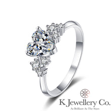 Load image into gallery viewer Moissanite Heart Shape Star Ring
