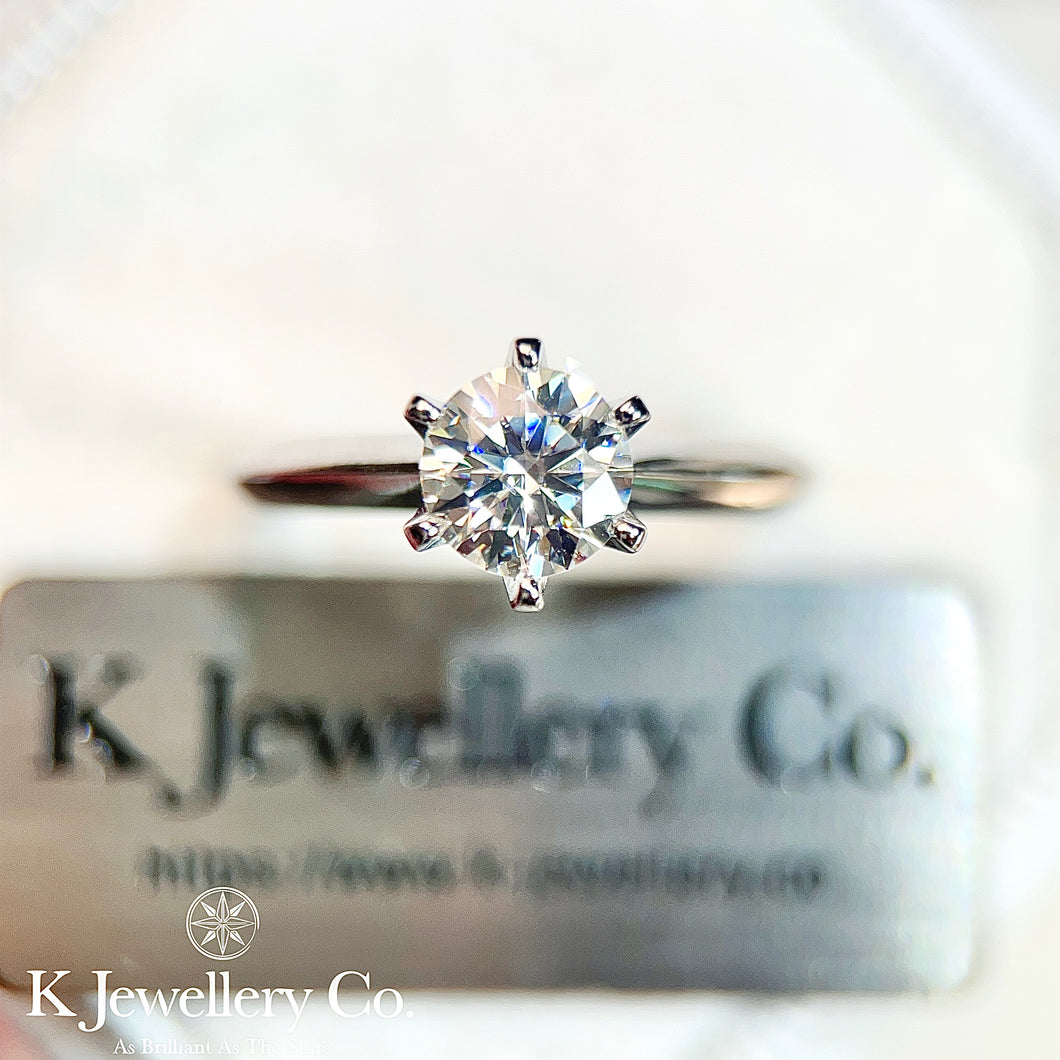 Moissanite Six Claws Classic Ring