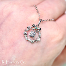 Load image into gallery viewer Moissanite Wreath Necklace Moissanite Wreath Necklace
