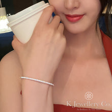 將圖片載入圖庫檢視器 Cubic Zirconia Half Paved Bangle 高碳鑽半圈3分排鑽手鐲
