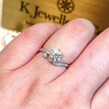 將影片載入圖庫檢視器並播放，Moissanite Star Wishes Ring 莫桑石星願戒指
