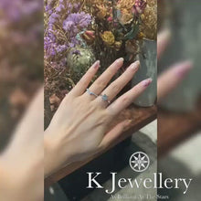 將影片載入圖庫檢視器並播放，Moissanite V-2 Stacking Ring 莫桑石V字排型
