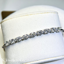 Load image into gallery viewer Moissanite Eternity Stars Bracelet Moissanite Eternity Stars Bracelet
