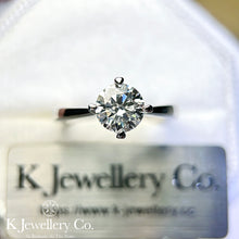 Load image into gallery viewer Moissanite Four Claws Love Ring Moissanite hollow four claw ring
