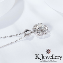 Load image into gallery viewer Moissanite Snowflake Necklace Moissanite romantic snowflake necklace
