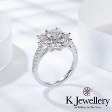 Load image into gallery viewer Moissanite Snowflake Ring Moissanite luxury snowflake ring
