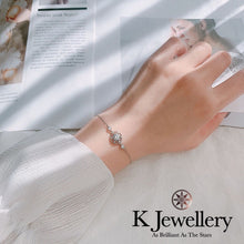 Load image into gallery viewer Moissanite Dreamcatcher Bracelet Moissanite Dreamcatcher Bracelet
