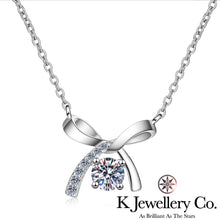 將圖片載入圖庫檢視器 Moissanite Bowknot Necklace 莫桑石蝴蝶結頸鏈
