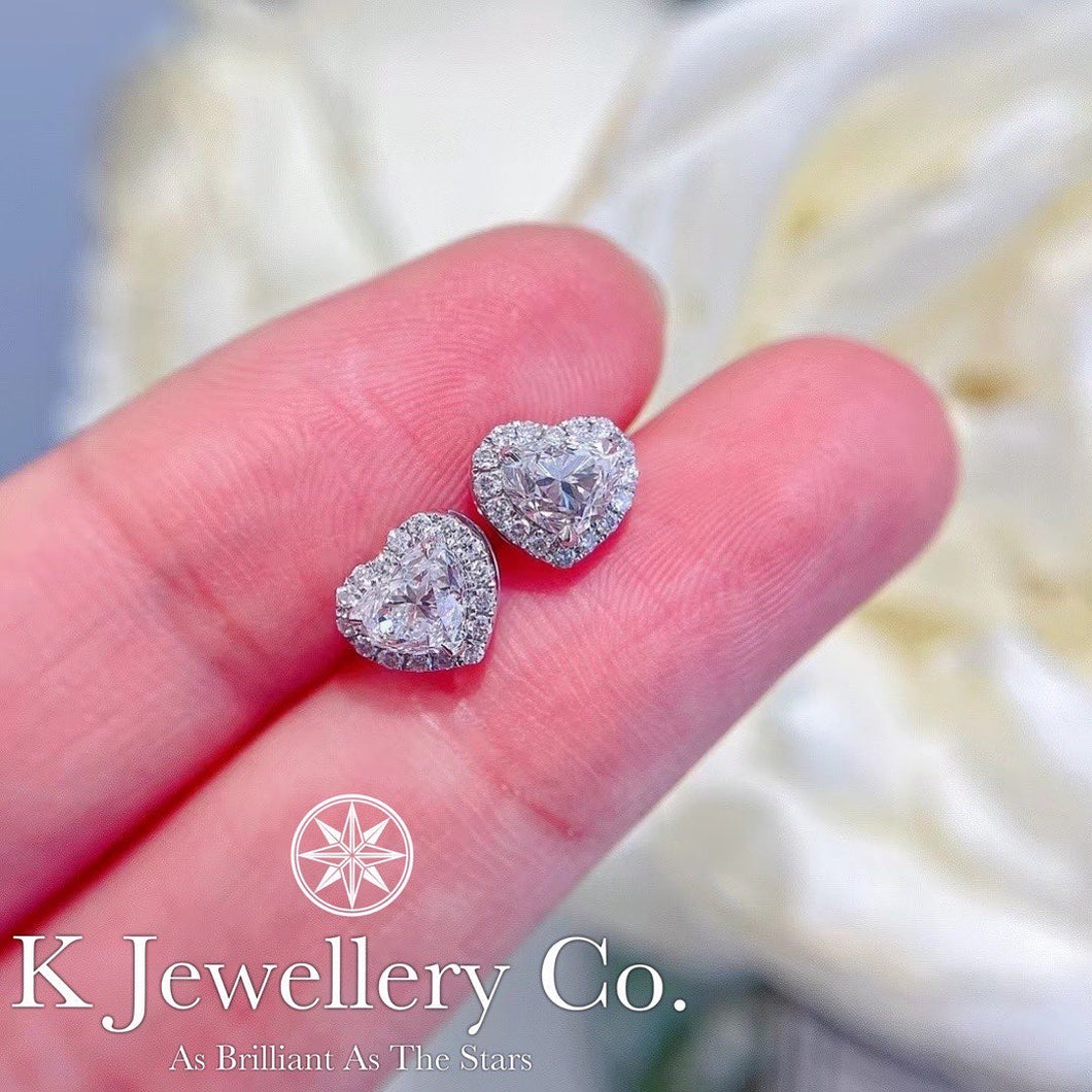 Moissanite 18K Gold Halo Heart Shape Ear Studs 18K Gold Moissanite Heart Shape Earrings