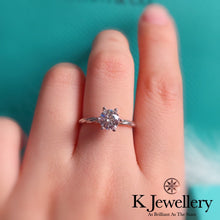 將圖片載入圖庫檢視器 Moissanite Vine Ring 莫桑石蔓藤戒指
