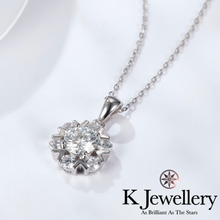 Load image into gallery viewer Moissanite Snowflake Necklace Moissanite romantic snowflake necklace
