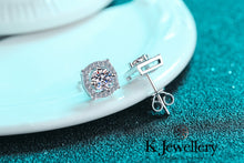 將圖片載入圖庫檢視器 Moissanite Belle  Ear Studs莫桑石 Belle 耳釘
