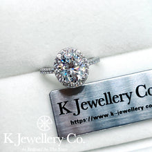 將圖片載入圖庫檢視器 Moissanite Oval Paved Ring 莫桑石橢圓形圍鑲1ct 2ct 戒指
