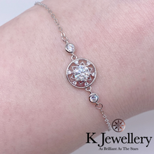Load image into gallery viewer Moissanite Dreamcatcher Bracelet Moissanite Dreamcatcher Bracelet
