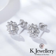 Load image into gallery viewer Moissanite Sun Flower Ear Studs Moissanite sun flower earrings
