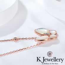 Load image into gallery viewer Moissanite Mother-of-pearl Butterfly Necklace Moissanite Natural White Fritillary Butterfly Necklace
