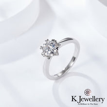 將圖片載入圖庫檢視器 Moissanite Snow Ring莫桑石雪花永恆戒指
