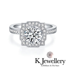 Load image into gallery viewer Moissanite Belle Ring Moissanite Belle pavé ring
