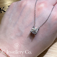 Load image into gallery viewer Moissanite Horns Necklace moissanite hollow high setting four prong necklace

